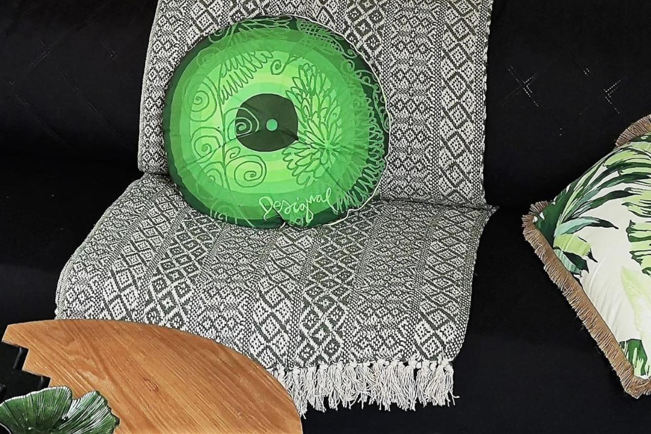 Orval Et Sens - Le Rayon Vert Studio Орво Екстериор снимка